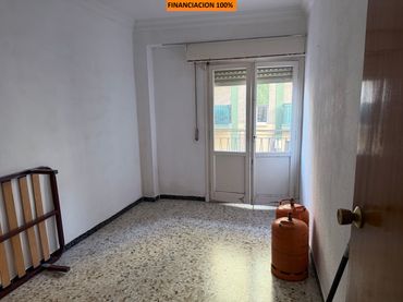 Flat with balcony for sale in Calle de Ramón Campoamor