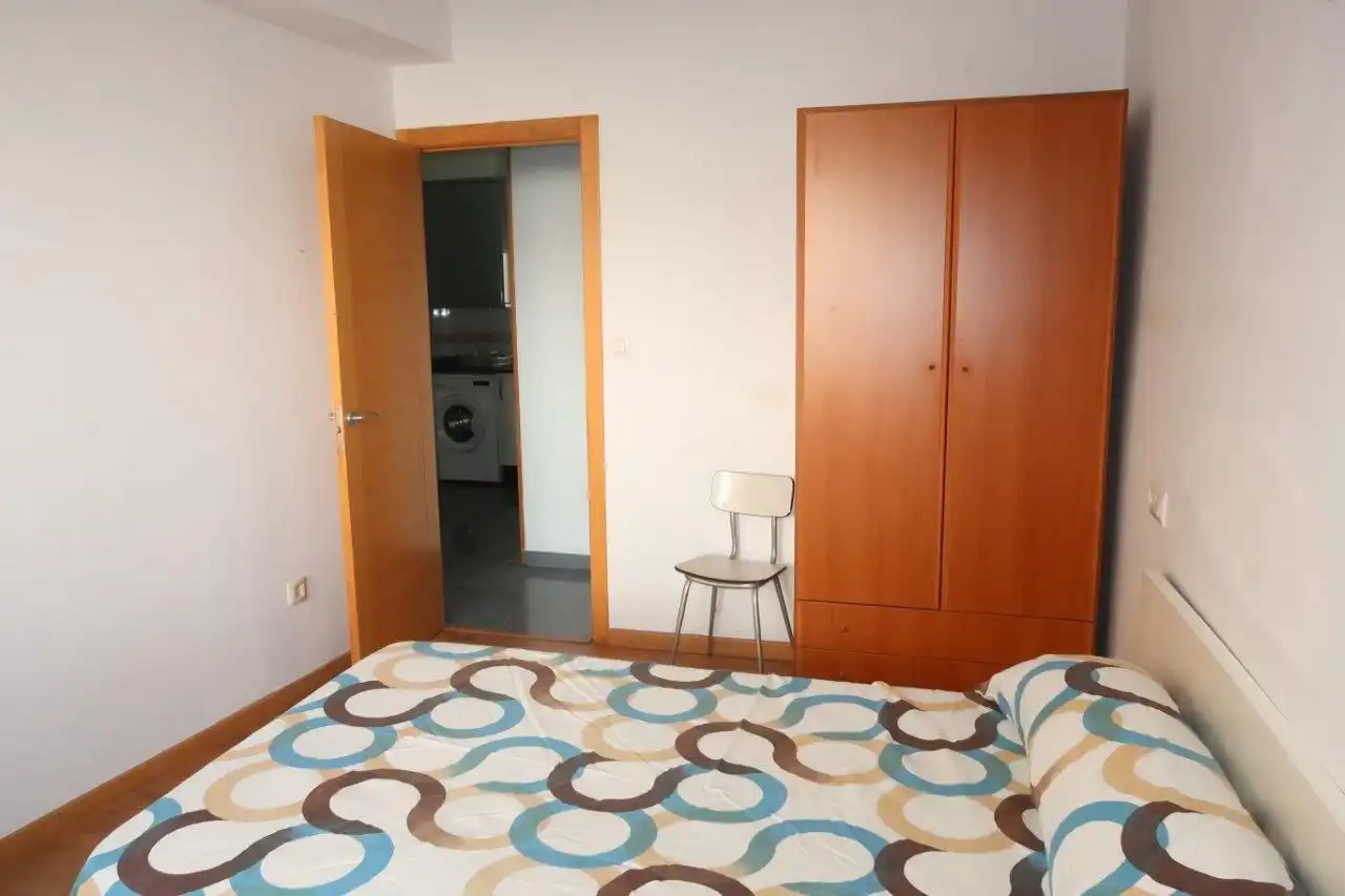 Bedroom of Flat for rent in A Coruña Capital   with Parquet flooring and Furnished