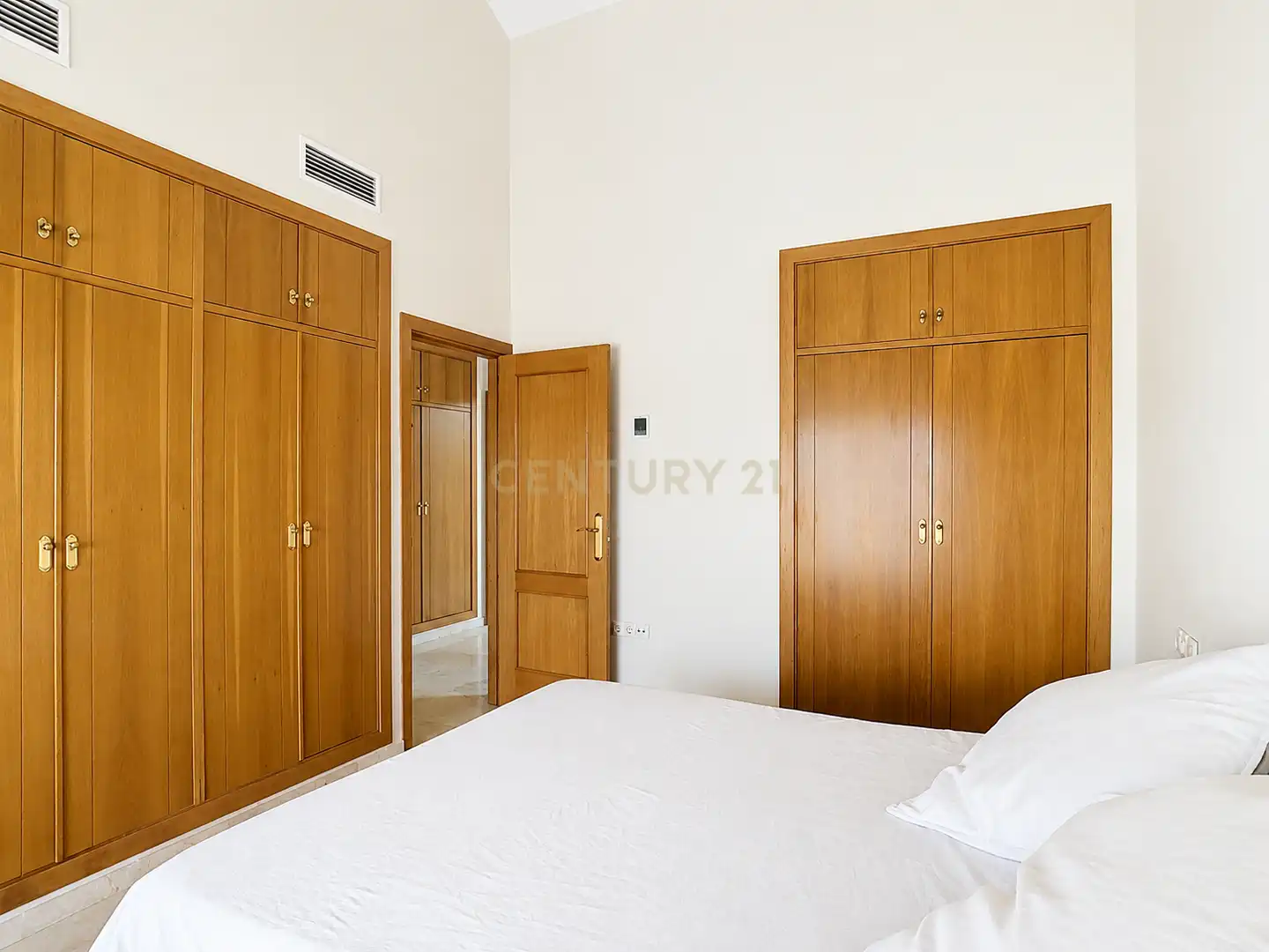 Apartamento con ascensor en venta en Calle las Dalias, Fuengirola, Spain, imagen 32