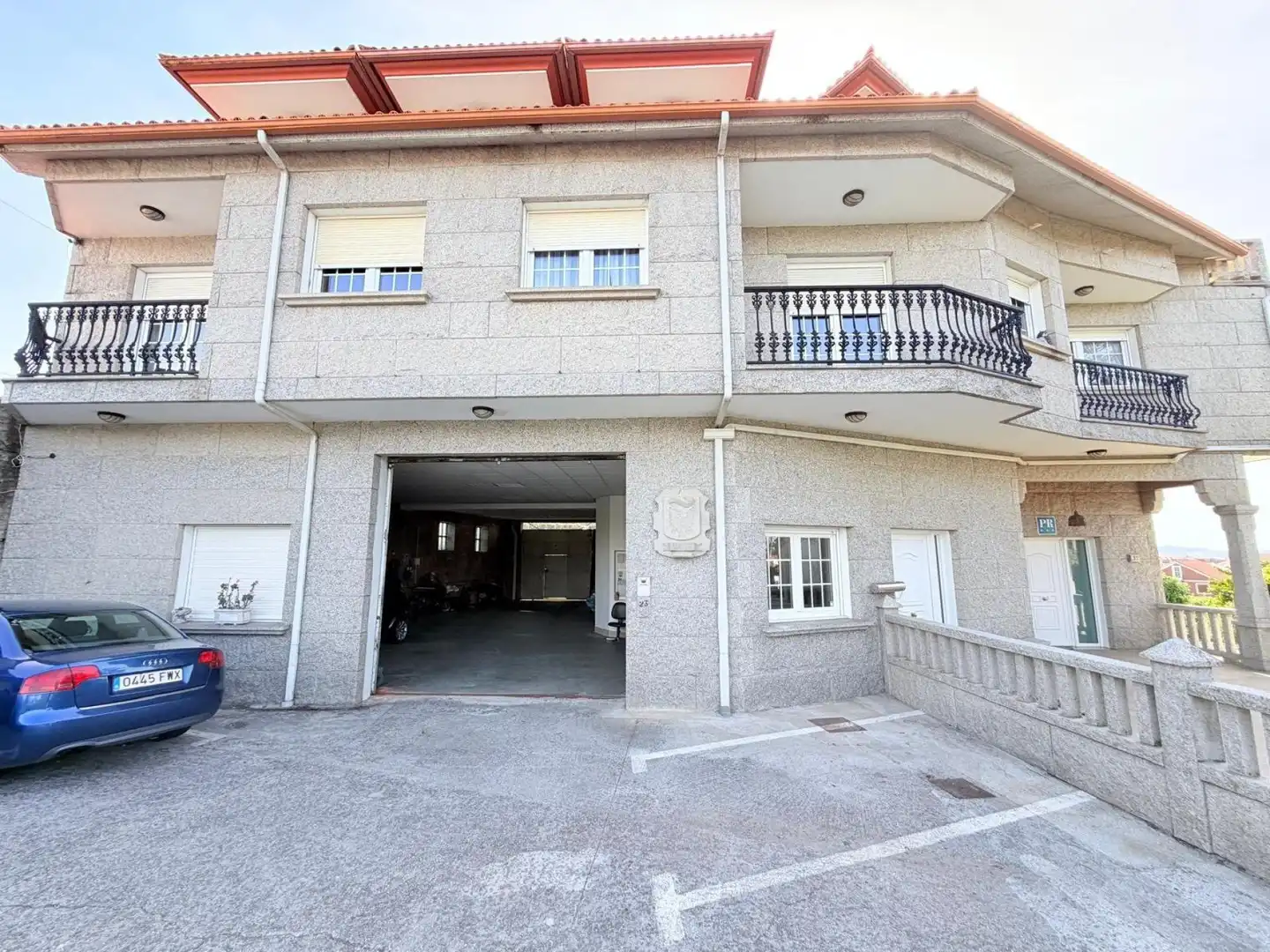 Exterior view of Buildings for sale in Sanxenxo