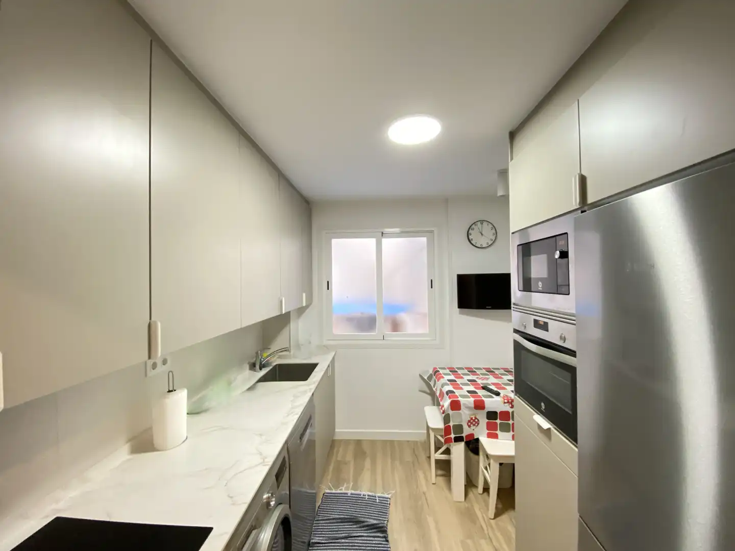Cocina de Piso de alquiler en Bilbao  con Calefacción, Terraza y Amueblado