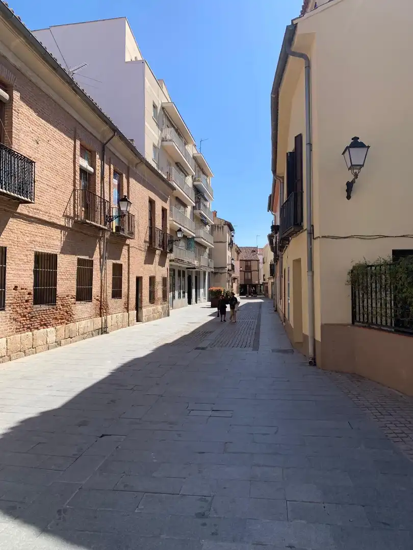 Vista exterior de Apartament en venda en Alcalá de Henares
