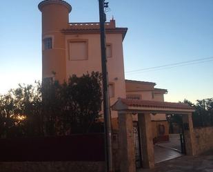 Vista exterior de Casa o xalet en venda en Peñíscola / Peníscola amb Aire condicionat i Piscina