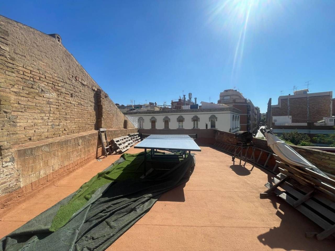 Gebaude zum Verkauf in Avenida Generalitat, Centre