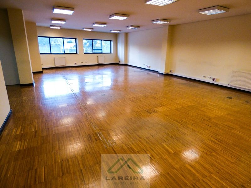 Office for sale in Vigo   with Heating