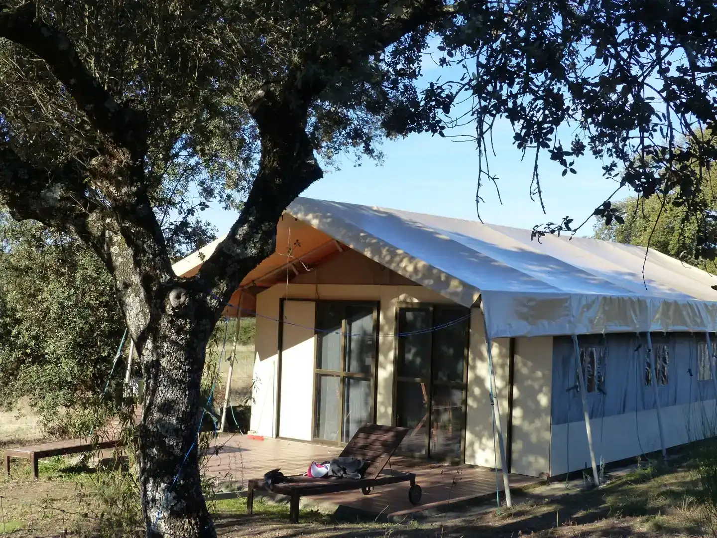 Vista exterior de Finca rústica en venda en Villasbuenas de Gata amb Aire condicionat, Traster i Piscina
