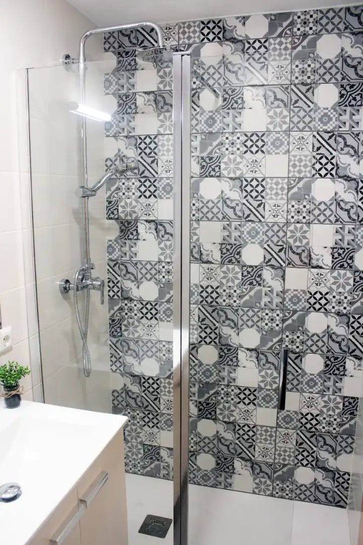 Baño de Piso en venta en Girona con Aire acondicionado, Calefacción y Terraza