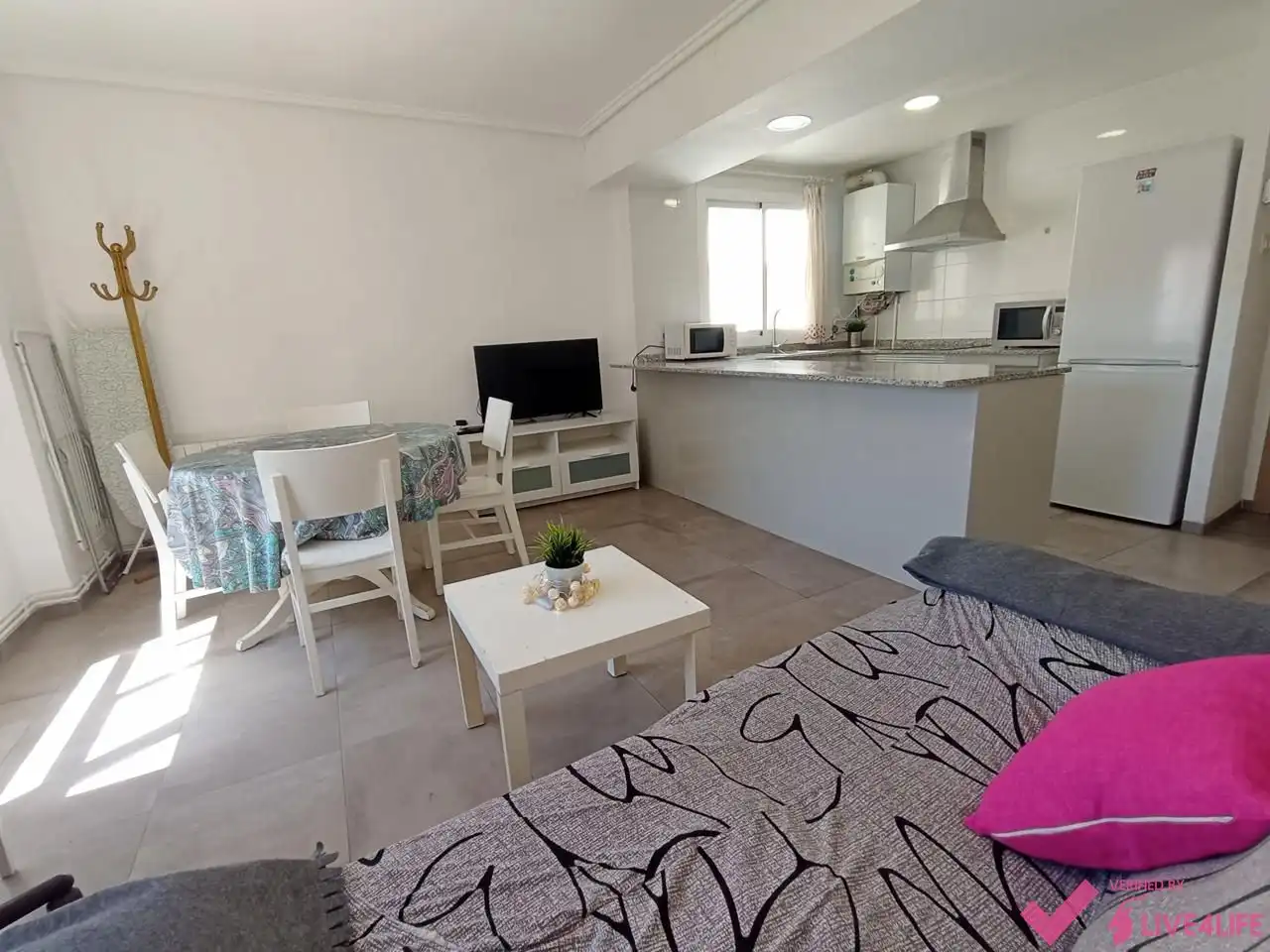 Living room of Flat for share in Valencia  with Heating and Furnished