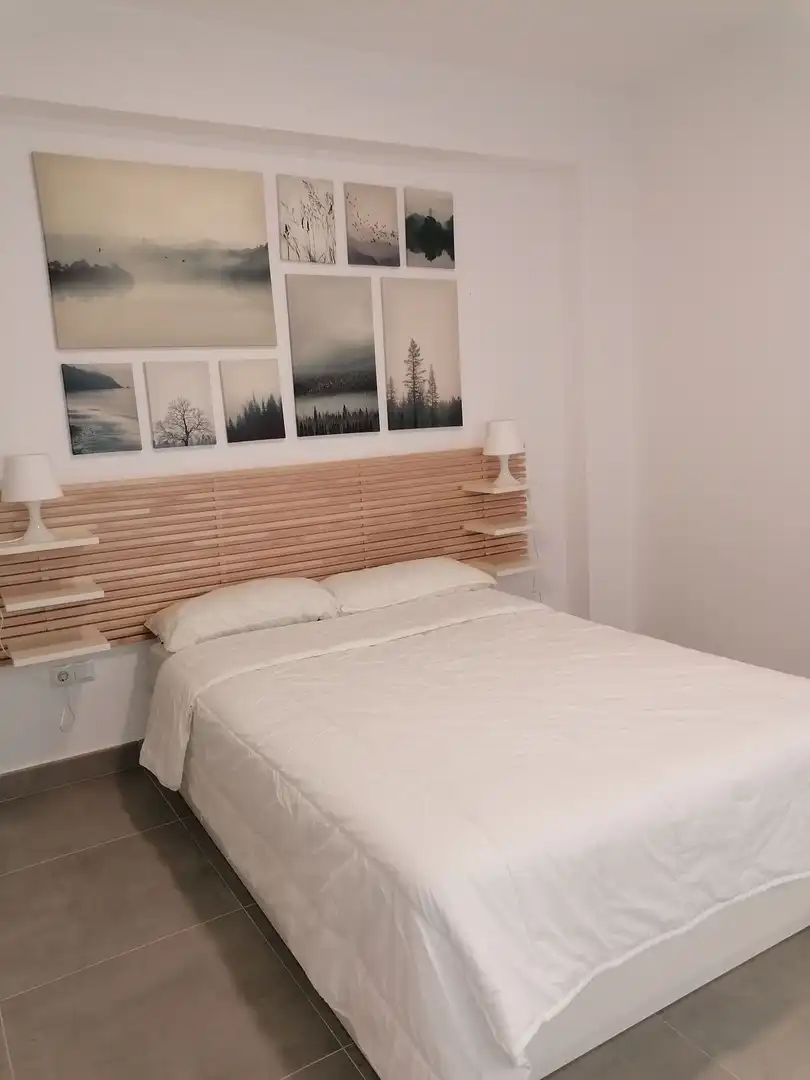Bedroom of Apartments for rent in Algeciras  with Furnished