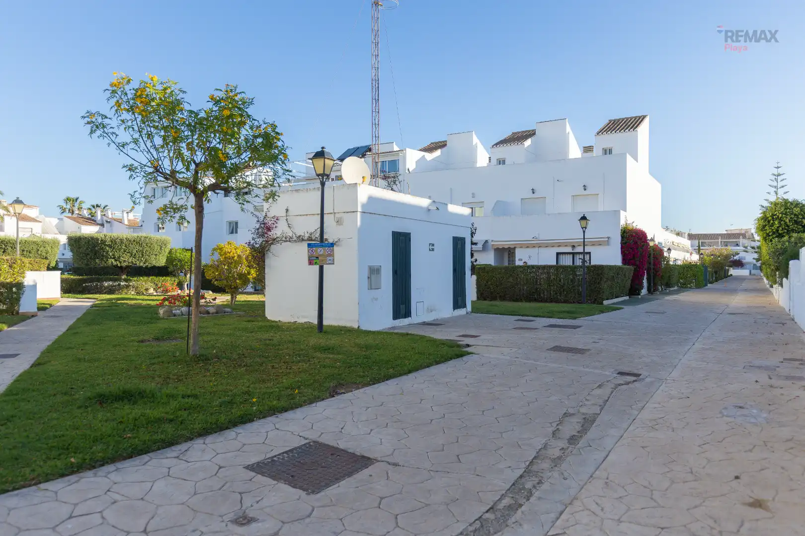 Terraced house with pool for sale in Calle Magallanes 142, imagen 40
