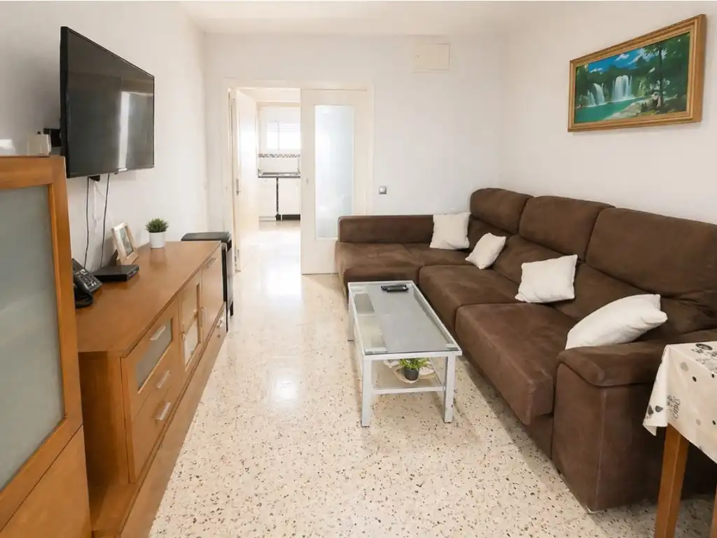Sala de estar de Piso en venta en Vilafranca del Penedès con Horno y Balcón