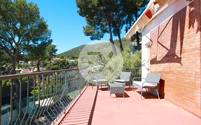 Terrassa de Casa o xalet en venda en Castelldefels amb Jardí privat, Terrassa i Piscina