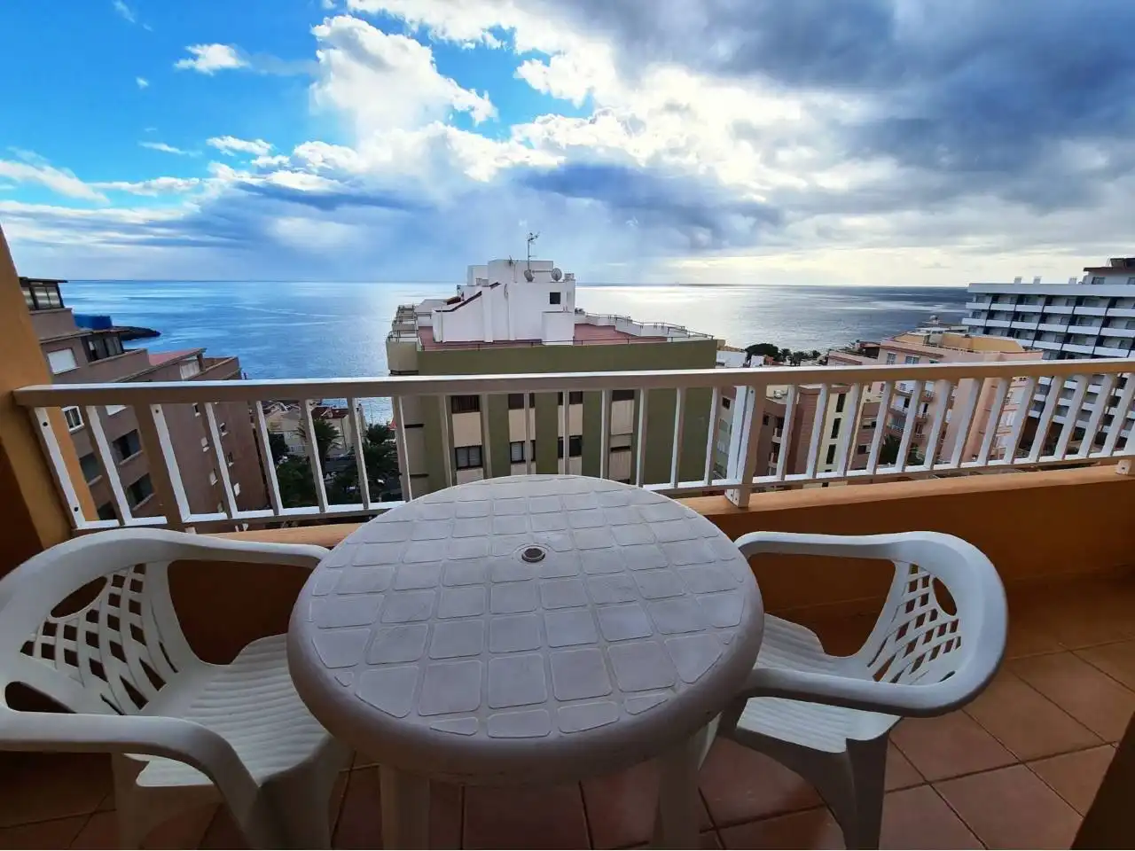 Terrassa de Apartament de lloguer en Candelaria amb Moblat i Balcó