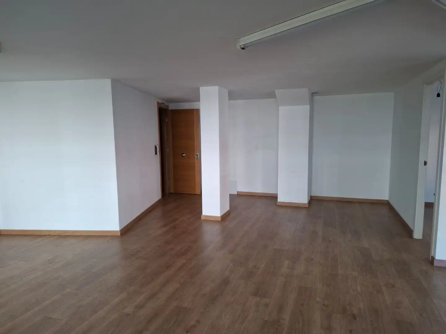 Local de lloguer en Lugo amb Parquet