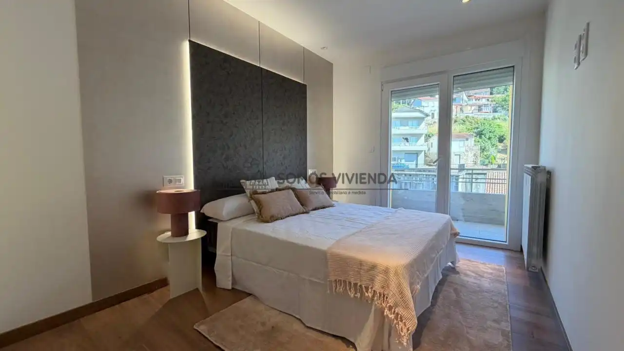Habitación de Piso en venta en Ourense Capital  con Calefacción, Trastero y Balcón