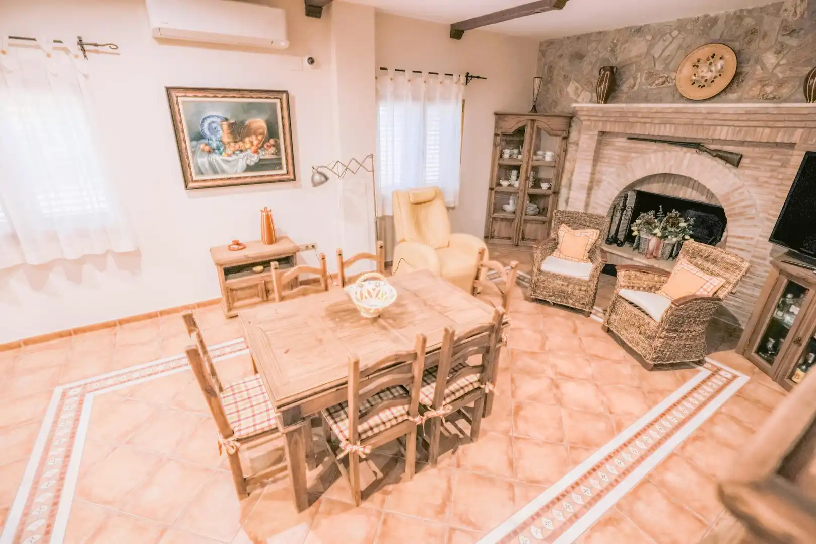 Sala d'estar de Casa o xalet en venda en Medellín amb Terrassa, Traster i Piscina