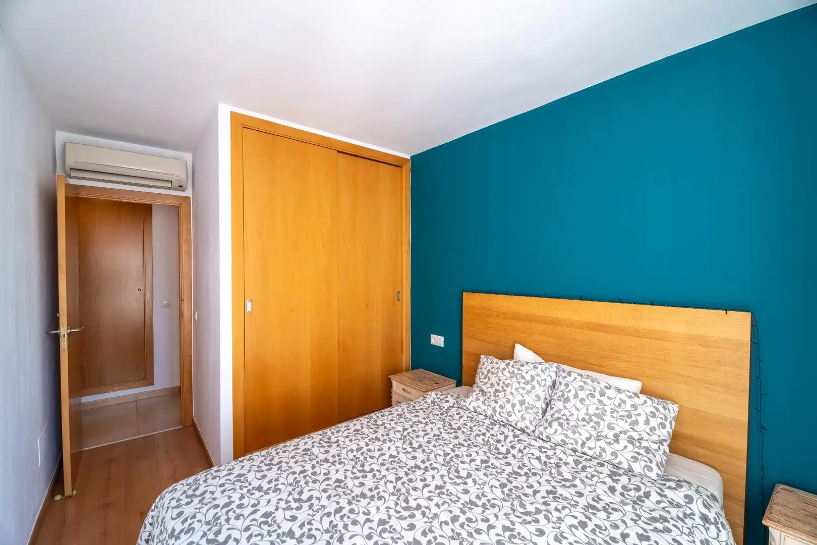 Bedroom of Attic for sale in  Palma de Mallorca  with Air Conditioner, Heating and Storage room