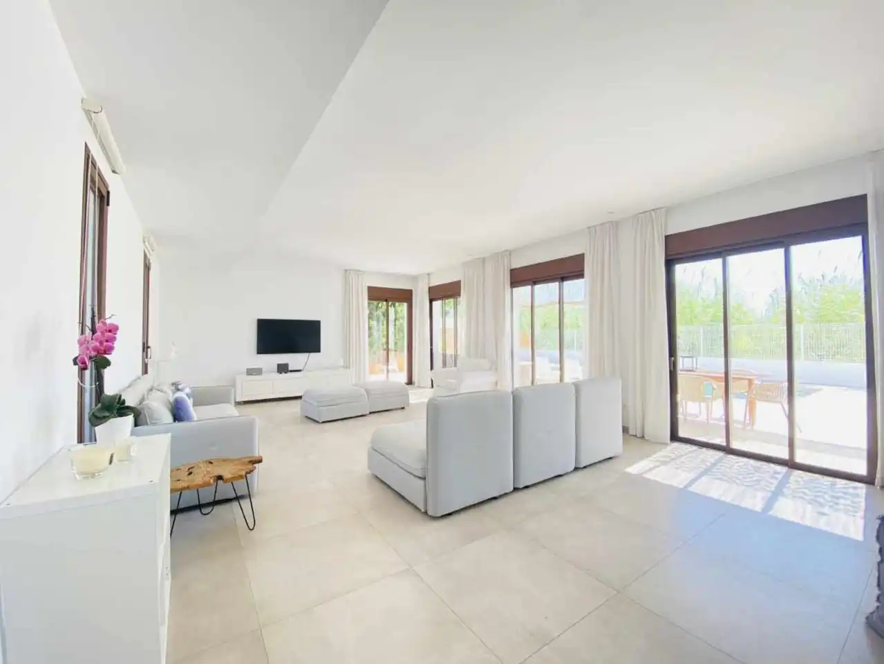 Sala de estar de Casa o chalet de alquiler en Santa Eulària des Riu con Aire acondicionado, Terraza y Piscina