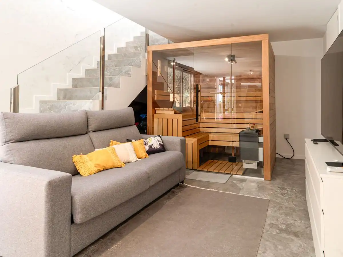 Chalet con piscina en venta en Golf Bahía, imagen 27