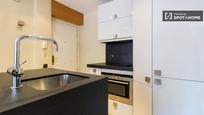 Kitchen of Flat to rent in  Madrid Capital  with Air Conditioner, Heating and Furnished