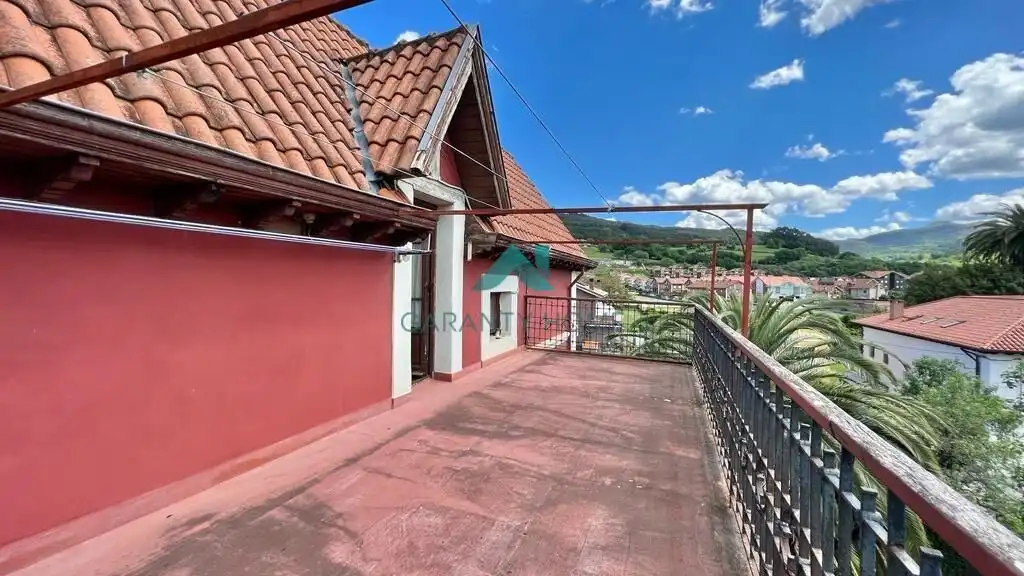 Terrasse von Country house zum Verkauf in Ampuero mit Heizung, Privatgarten und Terrasse