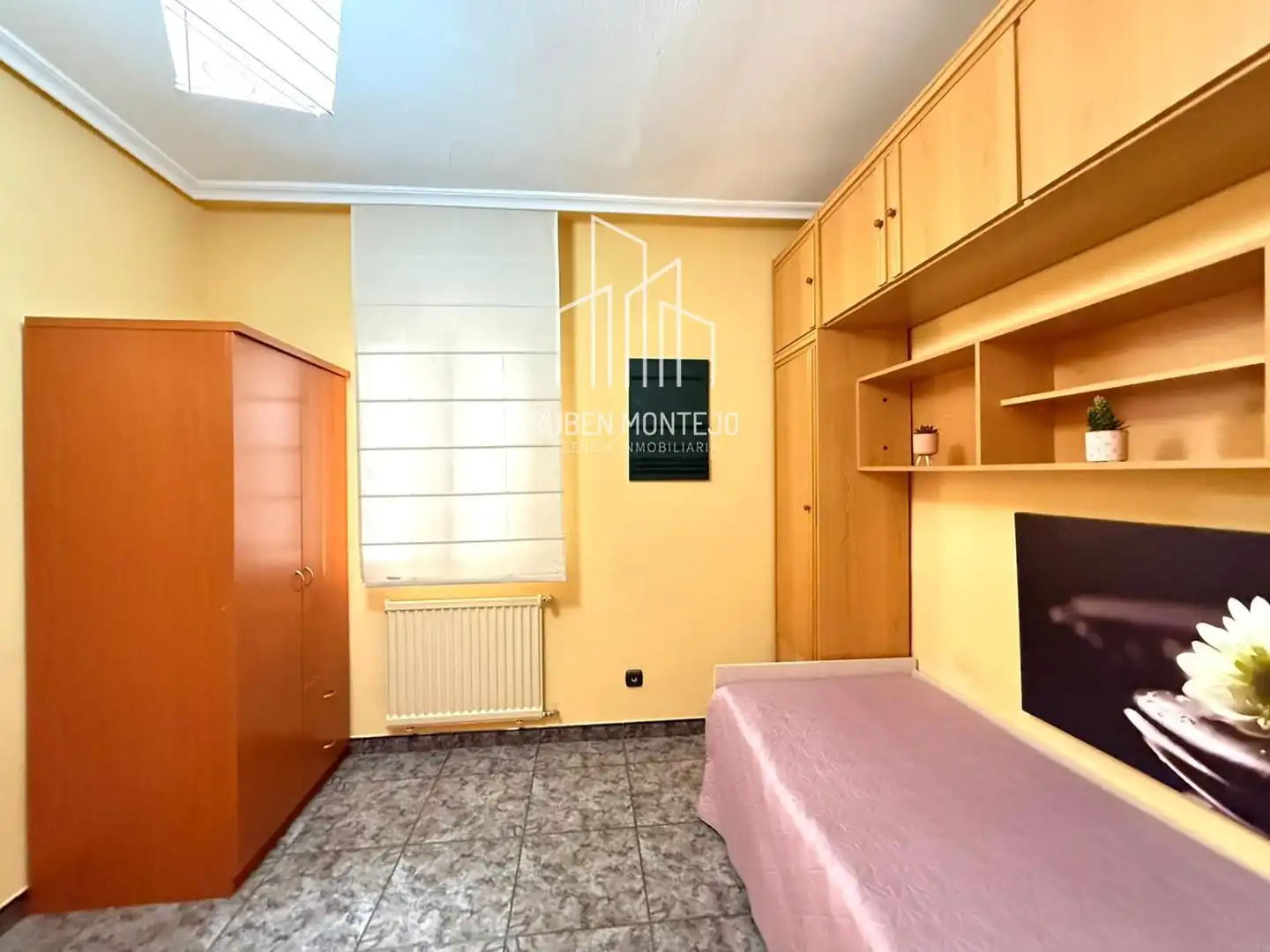 Habitación de Piso en venta en Santa Marta de Tormes con Calefacción y Terraza
