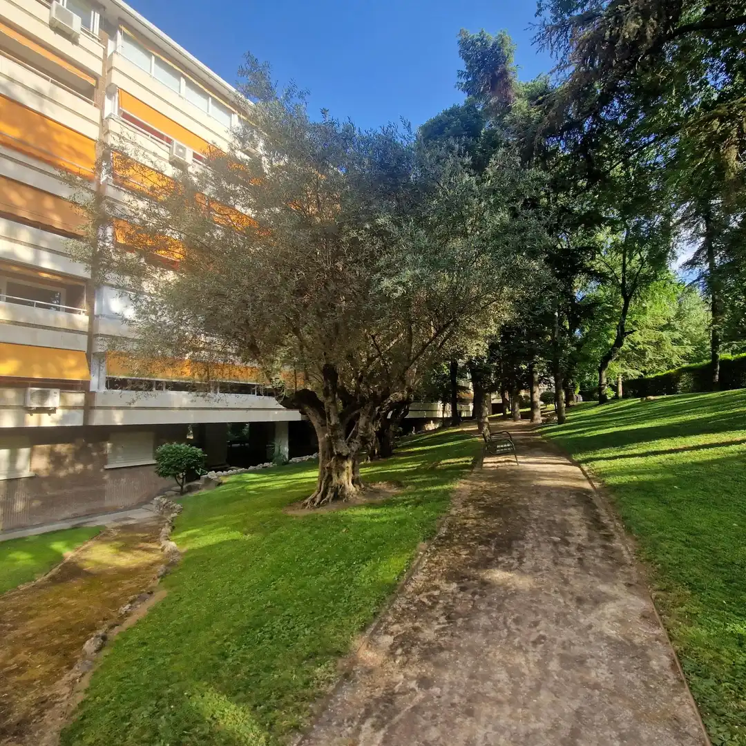 Exterior view of Flat for sale in Madrid  with Air Conditioner, Heating and Private garden