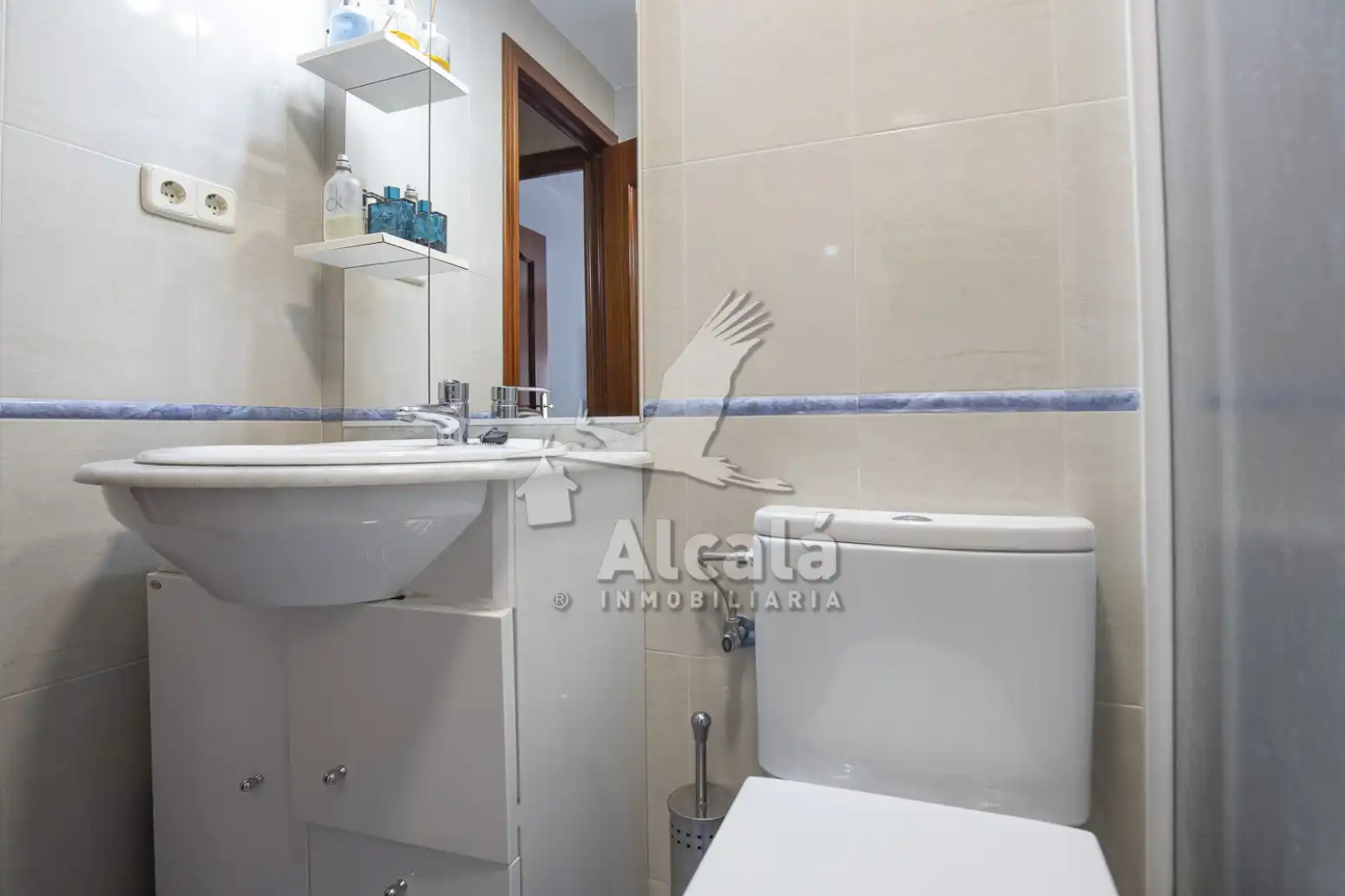 Baño de Piso en venta en Alcalá de Henares con Aire acondicionado y Calefacción