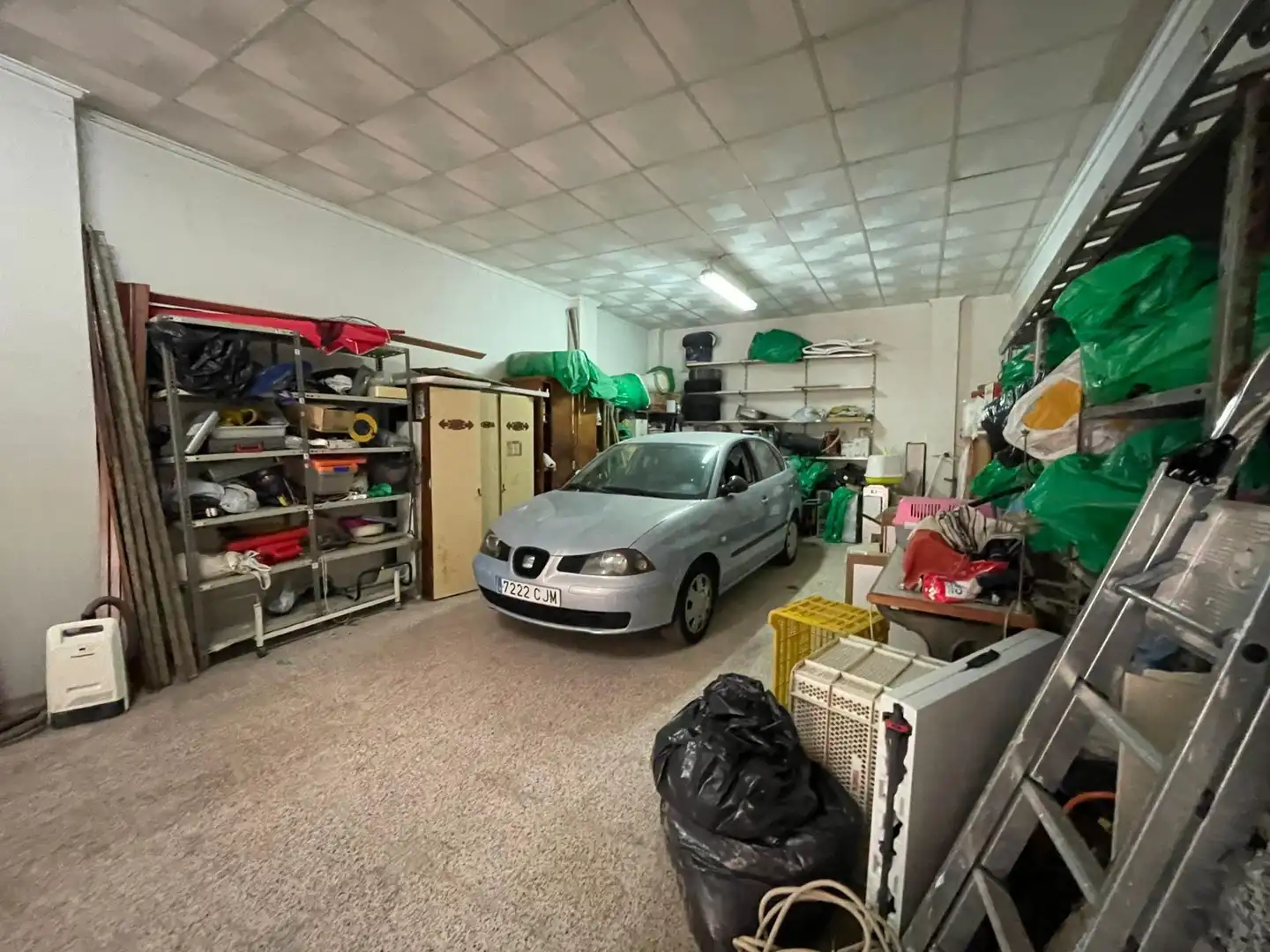 Parking de Casa o chalet en venta en Guardamar del Segura con Aire acondicionado, Calefacción y Jardín privado