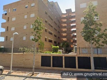 Flat for sale in Avenida Central 46