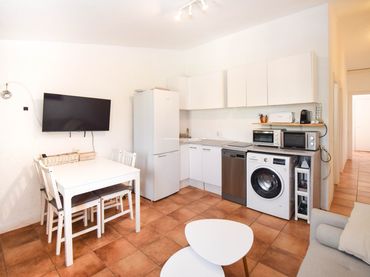 Apartment with pool for sale in Cala en Blanes