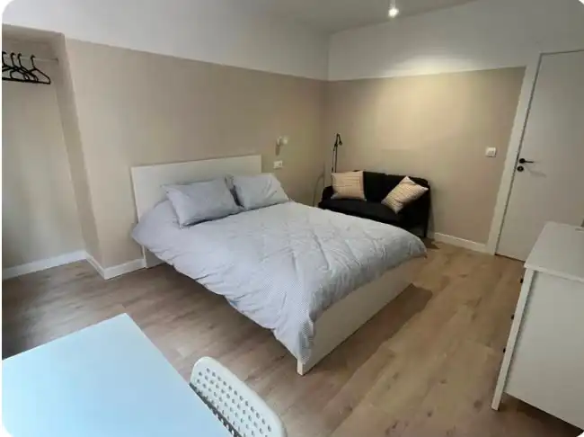 Habitación de Piso de alquiler en Cuenca con Calefacción, Amueblado y Horno