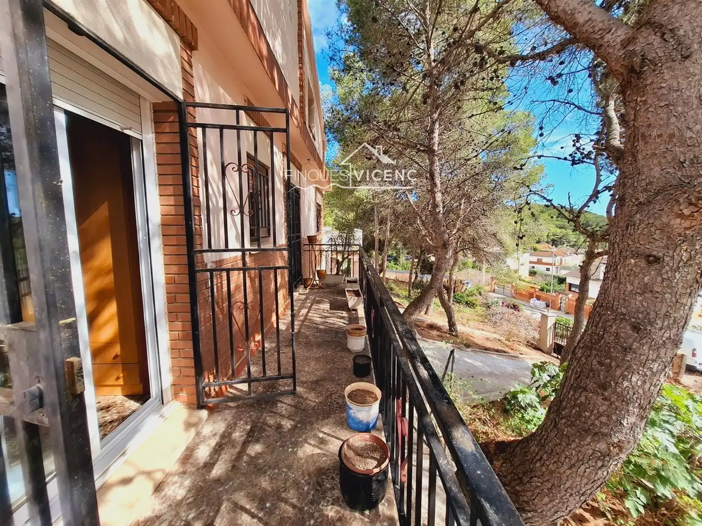 Houses for sale in VIOLETA, Valldemar - Montmar