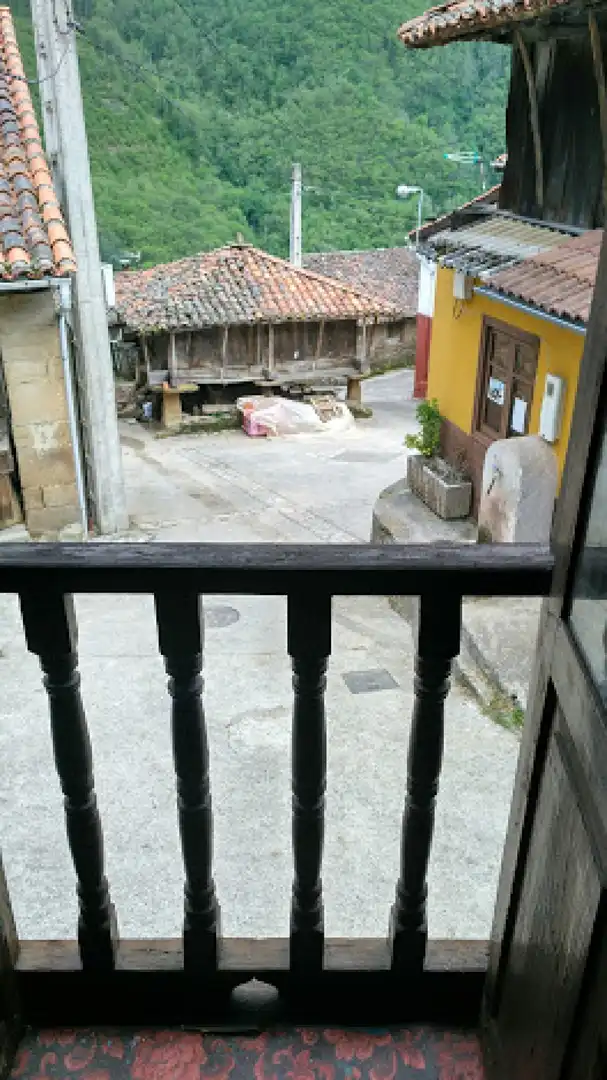 Casa o chalet en venta en Caso - Calle Abantro, Caso