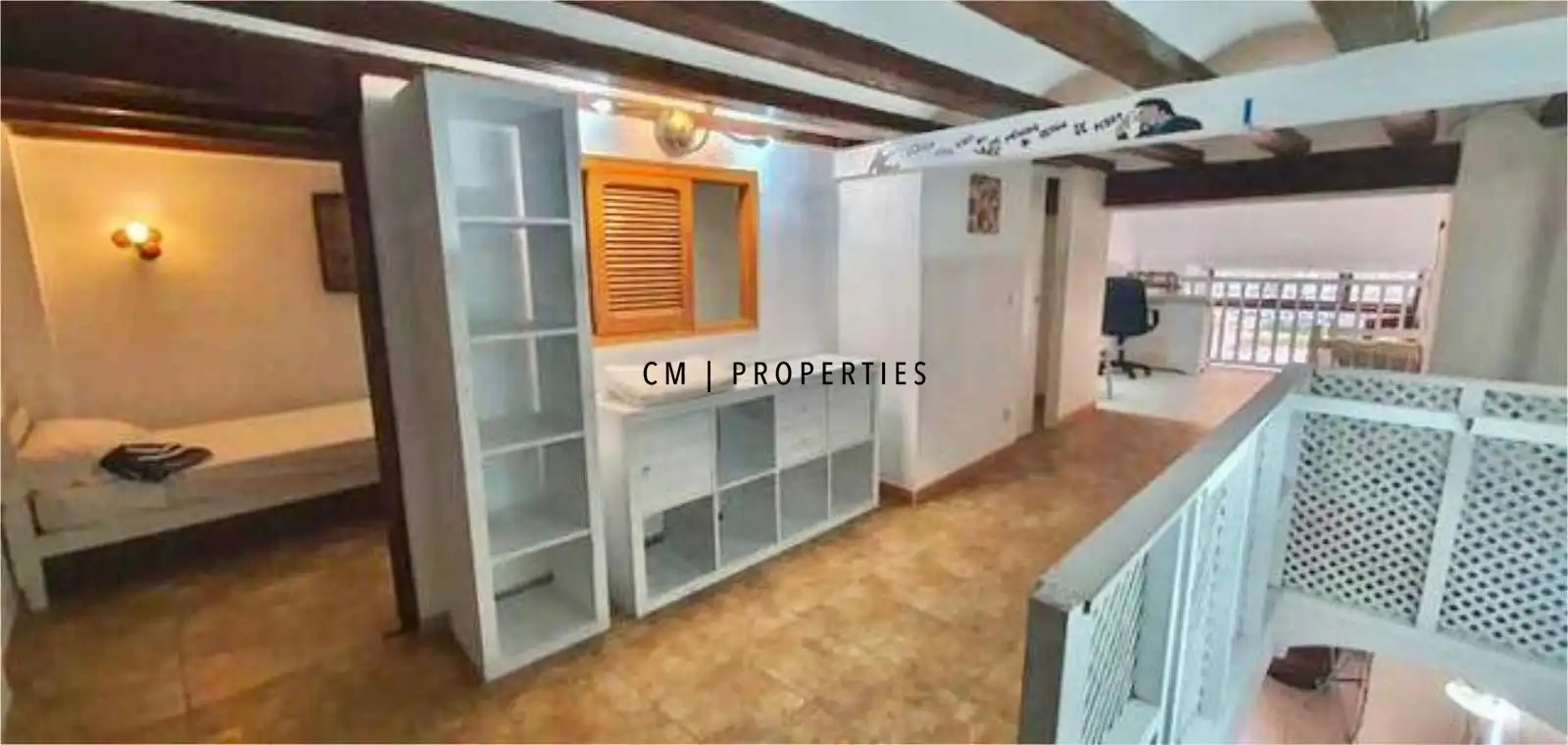 Houses for sale in Valencia  with Furnished