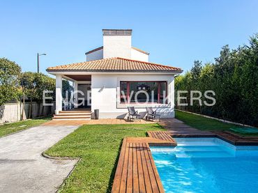 Casa amb piscina en venda a Tazones - Argüero