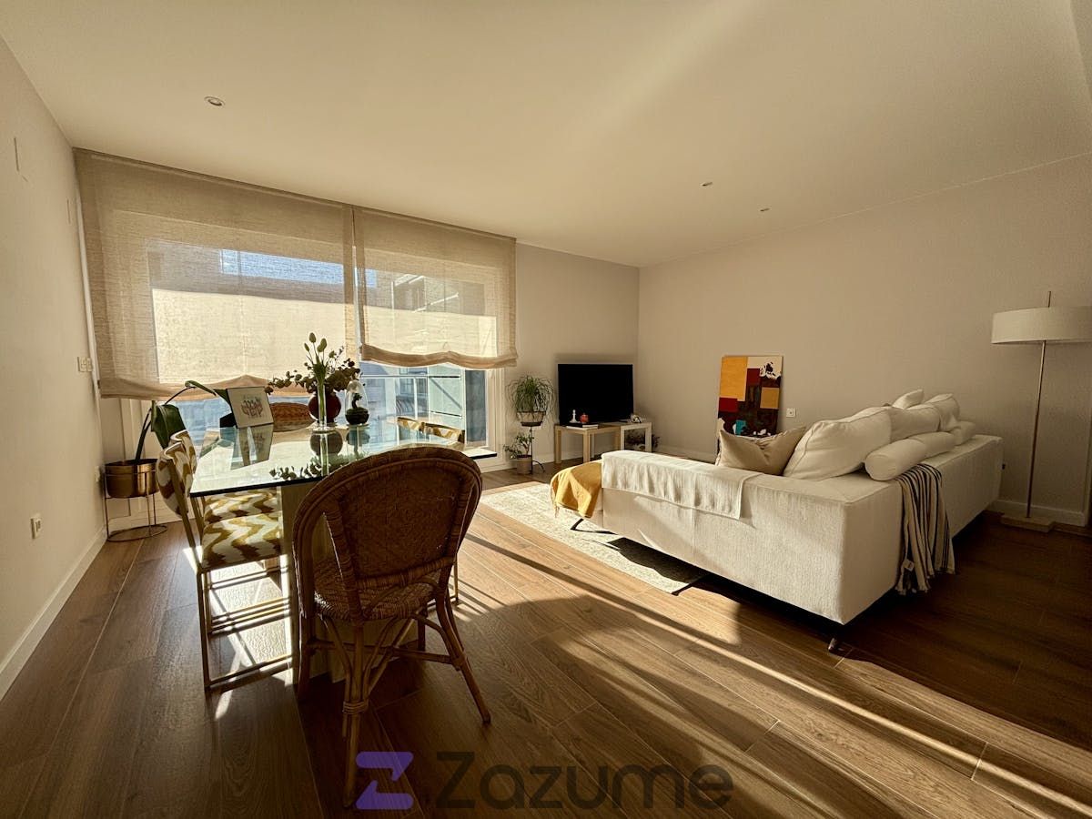 Sala d'estar de Pis de lloguer en  Zaragoza Capital amb Aire condicionat, Calefacció i Terrassa