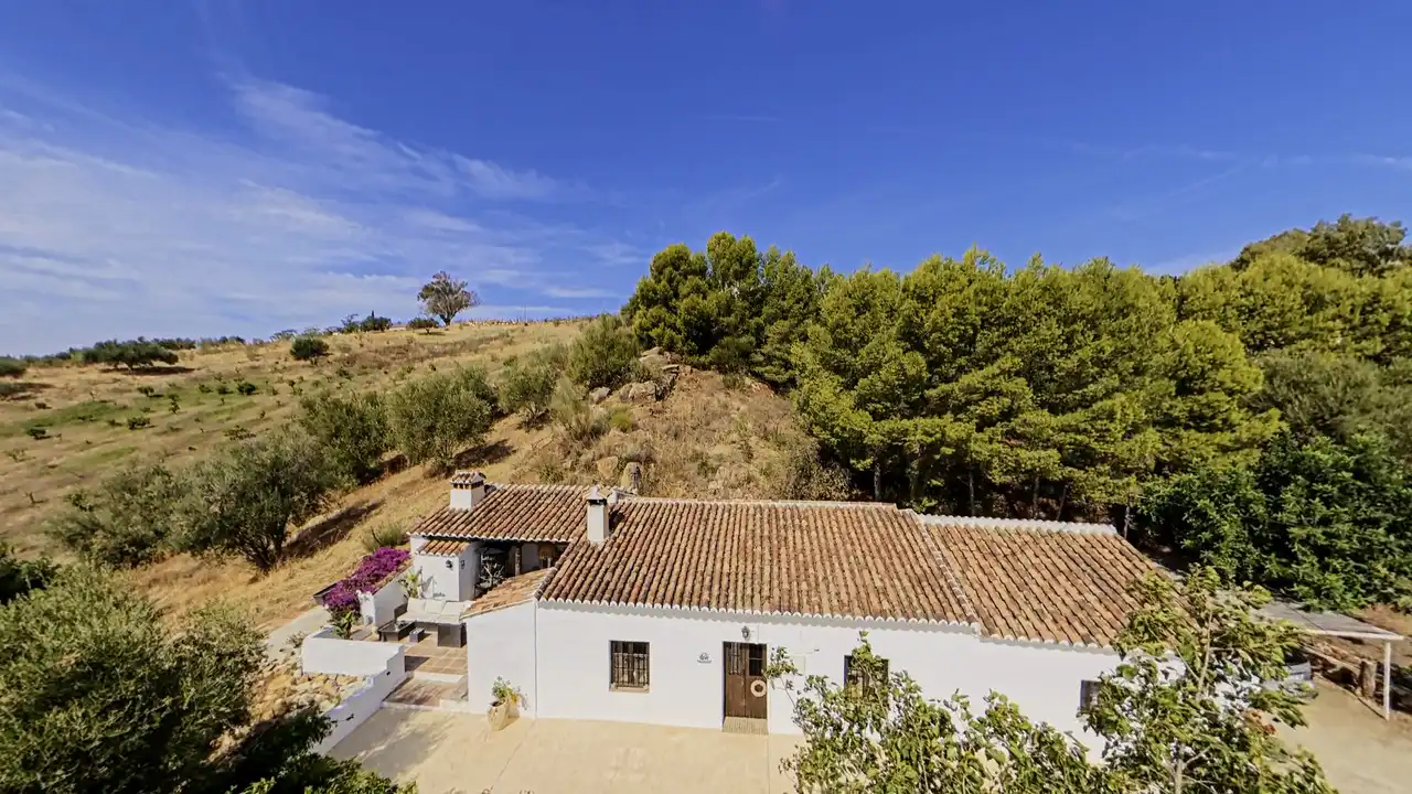 Casa con piscina in vendita a Alcaucín, imagen 2