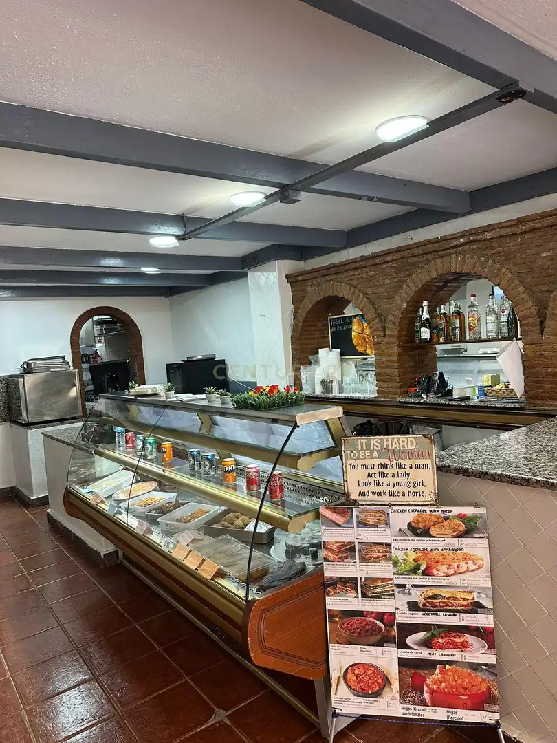 Local en traspaso en Fuengirola