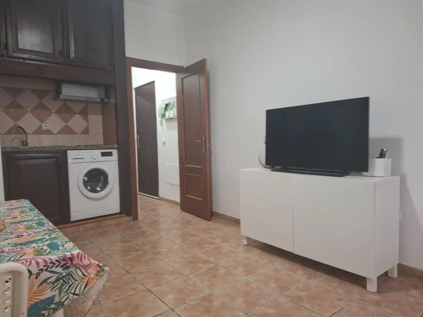 Sala d'estar de Apartament en venda en Málaga amb Moblat