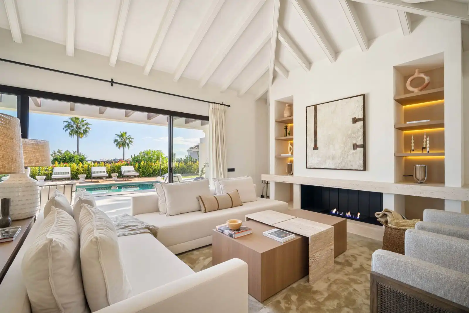 Villa mit Pool zum Verkauf in Nueva Andalucía, imagen 4