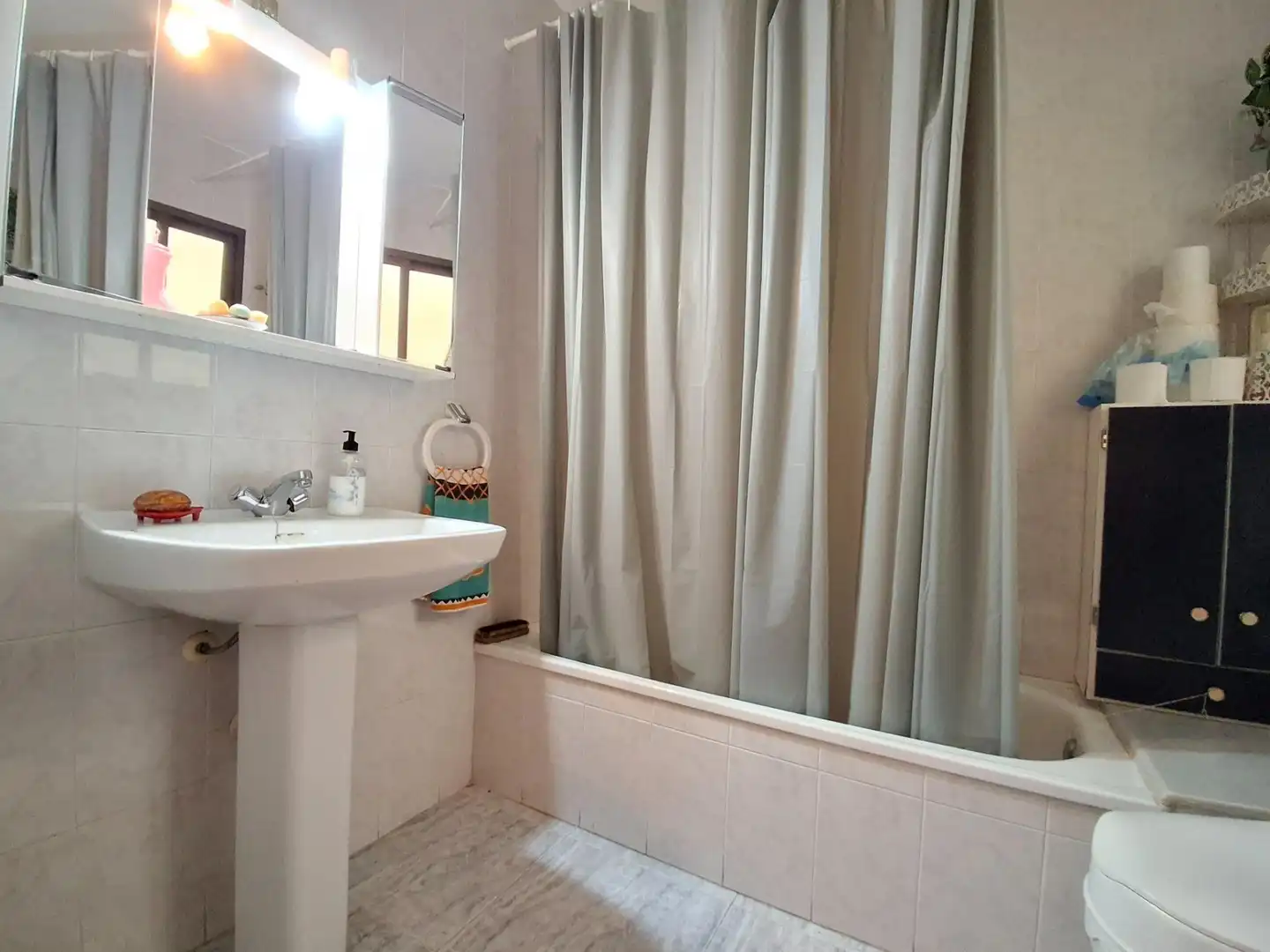 Bany de Casa o xalet en venda en Alzira amb Terrassa i Traster
