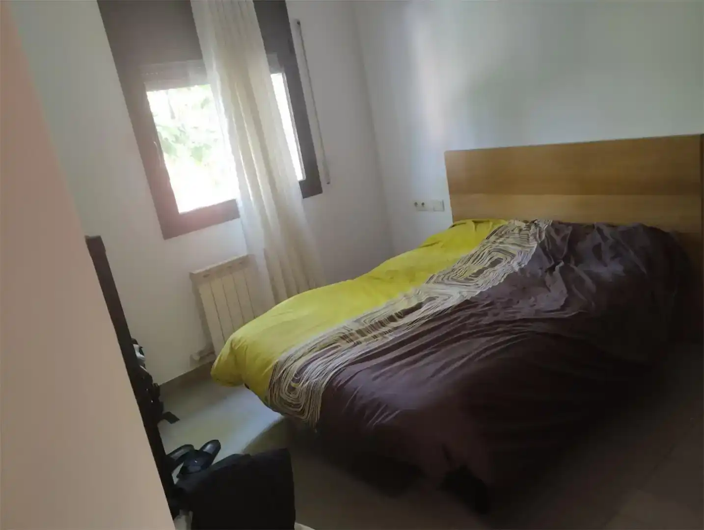 Schlafzimmer von Wohnung zur untervermieten in Sabadell mit Klimaanlage, Parkett und Möbliert