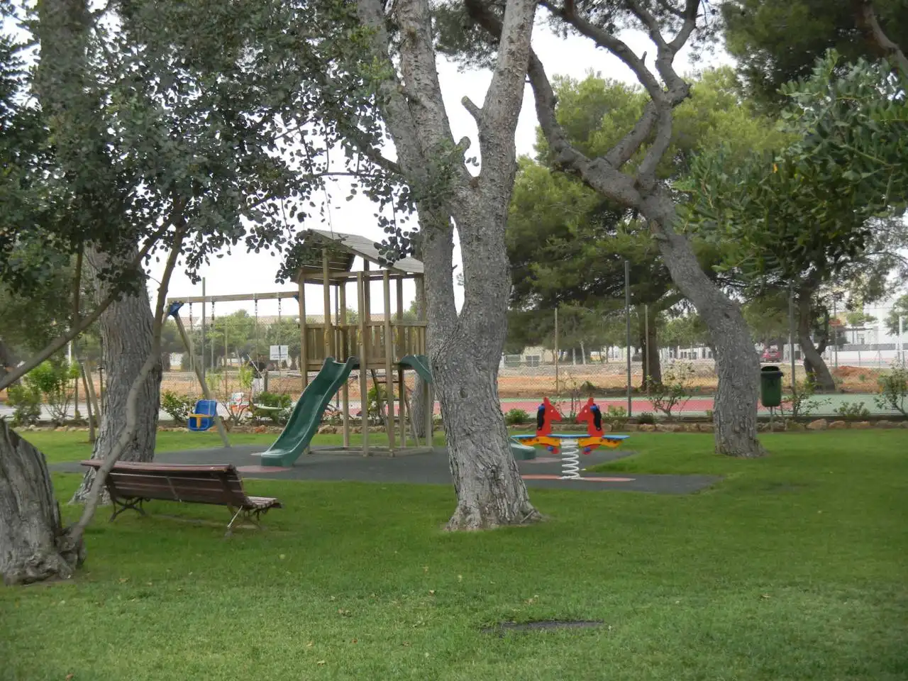 Jardí de Casa adosada en venda en Alcalà de Xivert amb Terrassa i Piscina comunitària