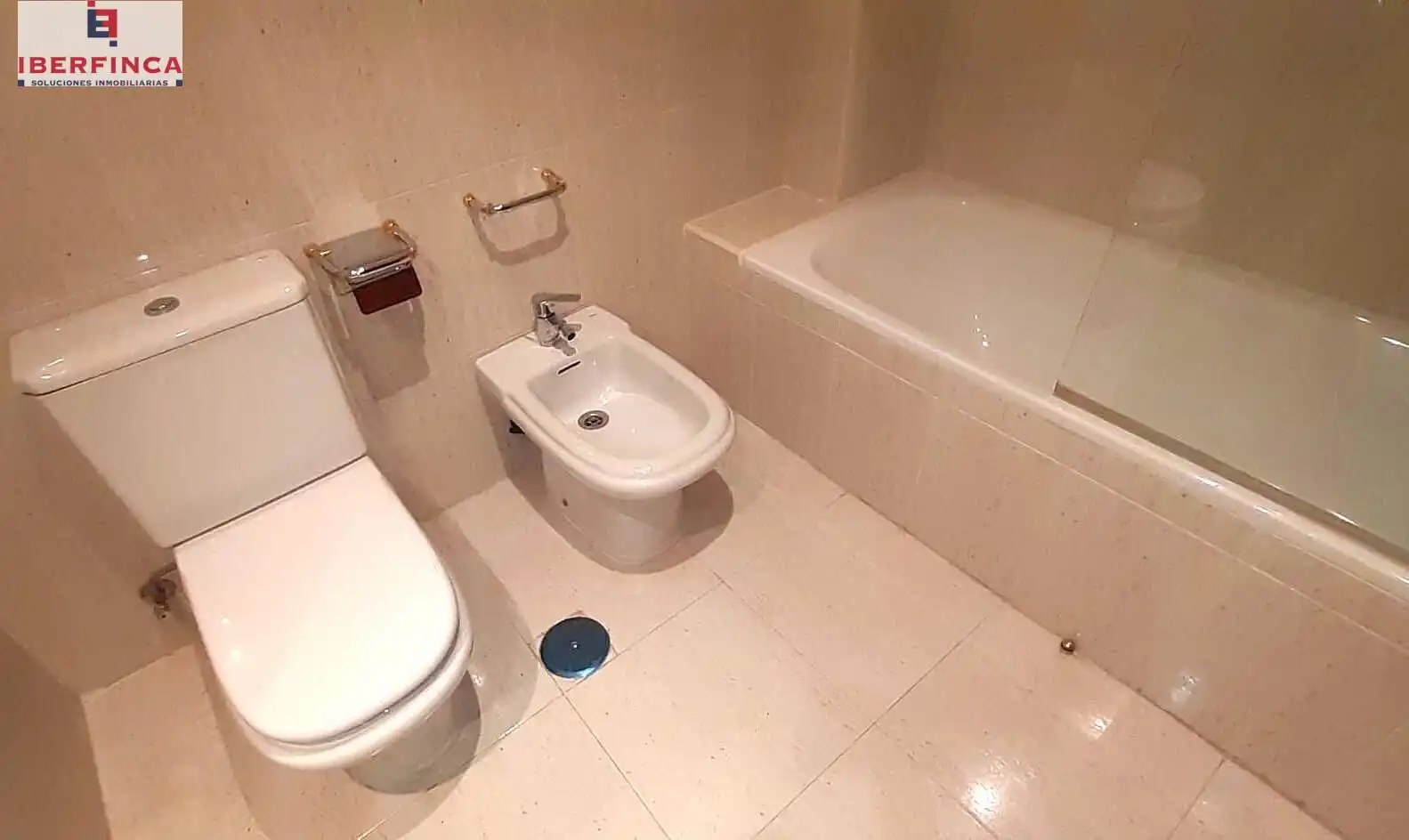 Bathroom of Flat for rent in Valladolid  with Heating, Terrace and Storage room