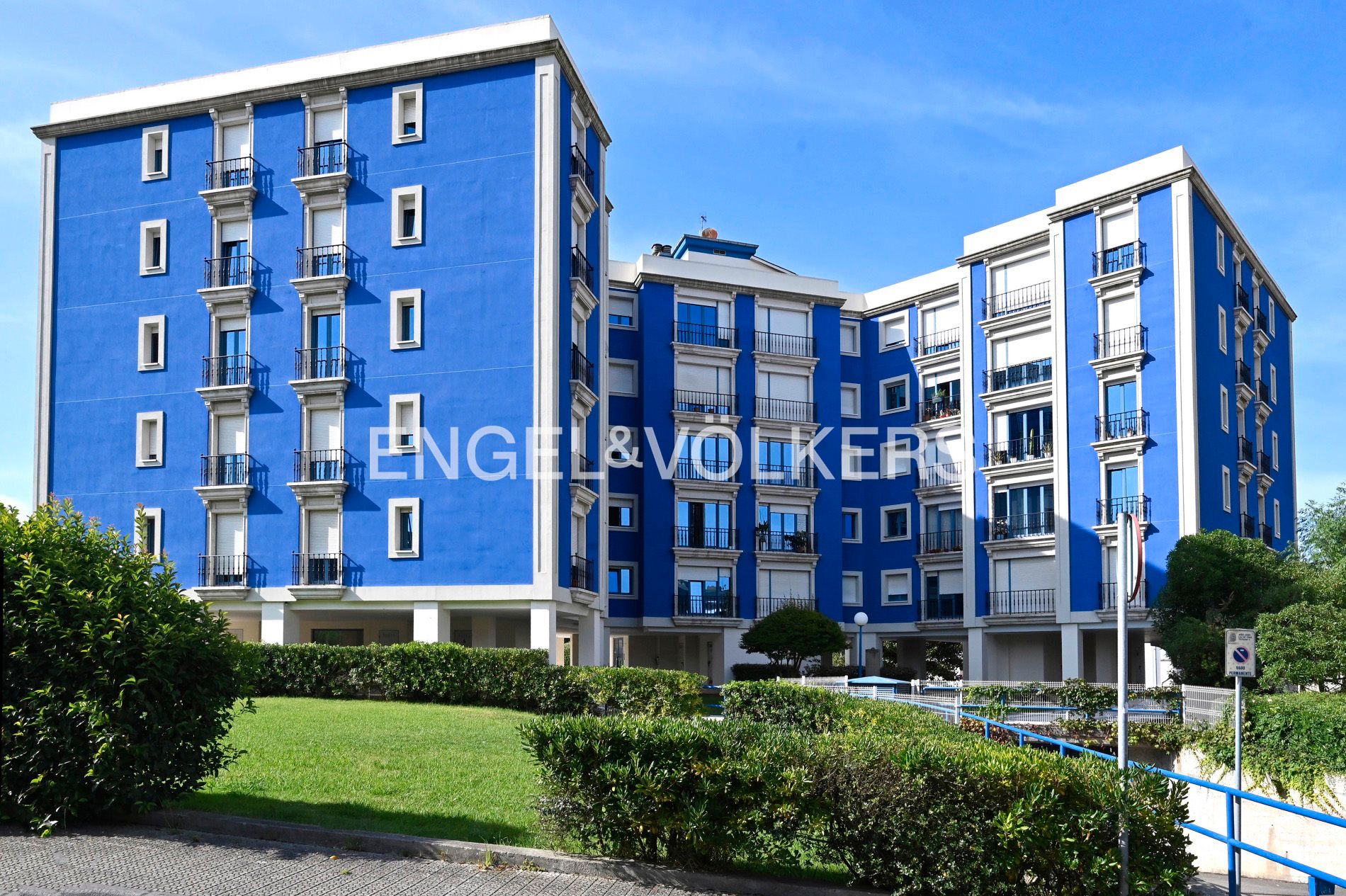 Exterior view of Apartment for sale in Santander  with Heating, Private garden and Storage room