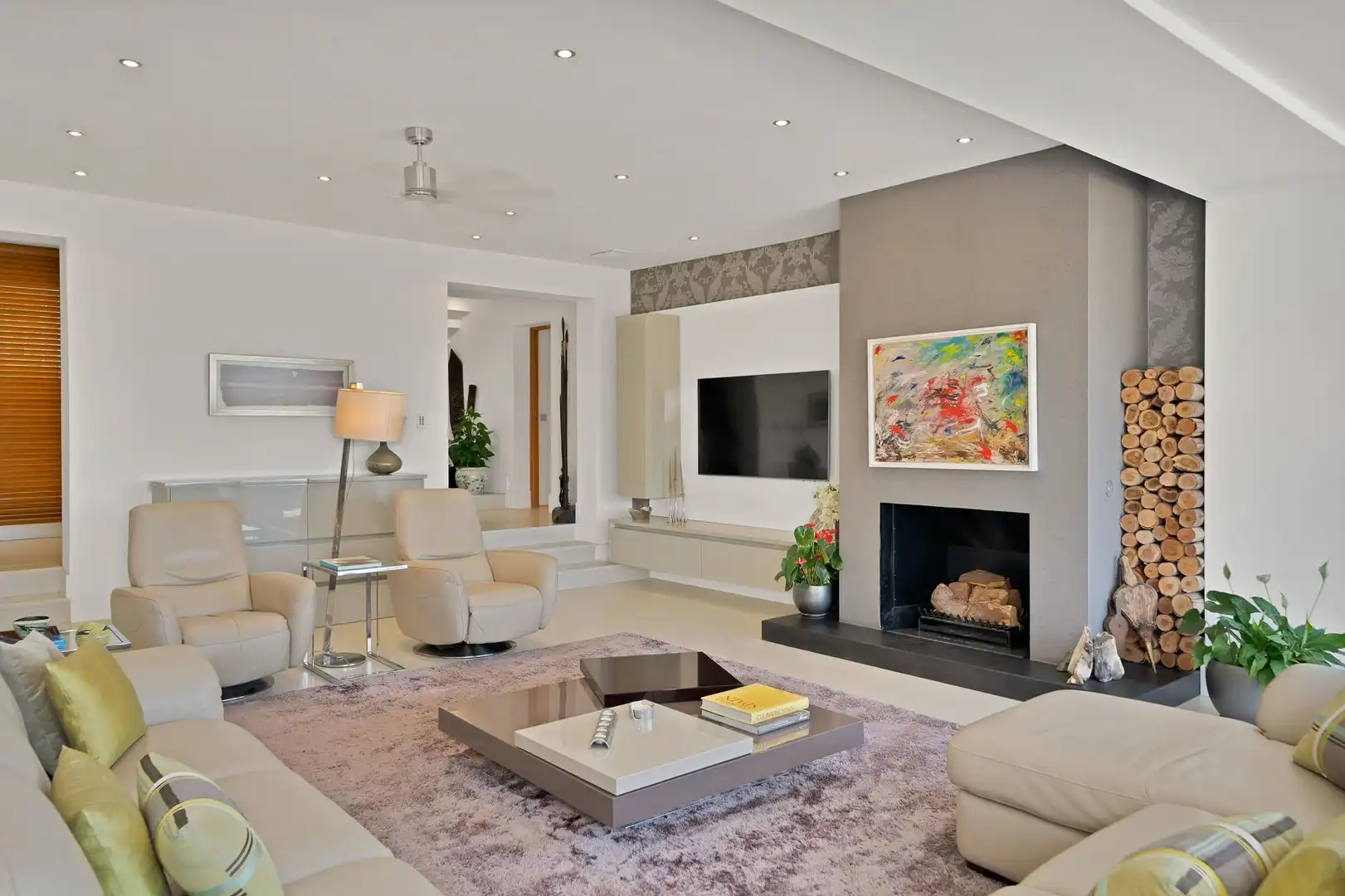Sala de estar de Casa o chalet en venta en Marbella con Calefacción, Jardín privado y Terraza
