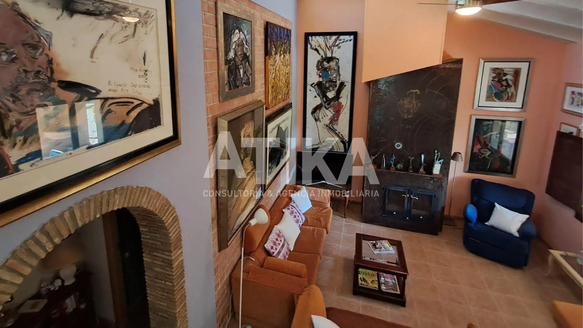 Living room of Houses for rent in Ontinyent  with Heating, Private garden and Furnished