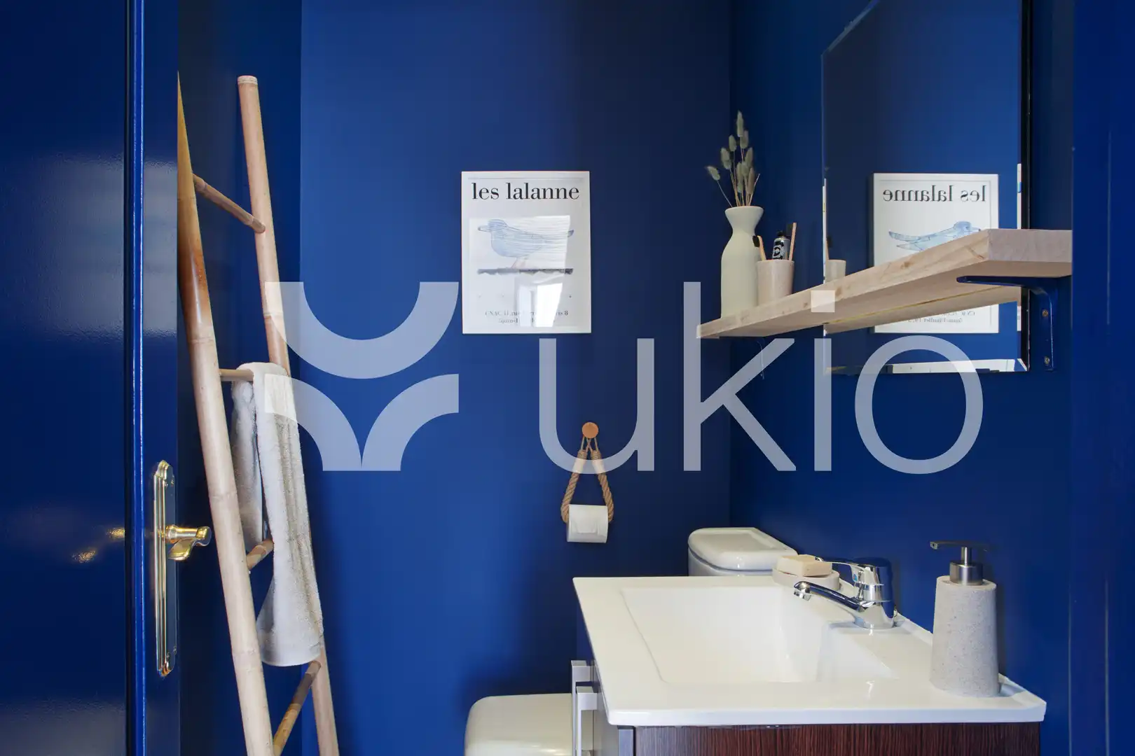 Baño de Apartamento de alquiler en Madrid con Aire acondicionado, Terraza y Amueblado