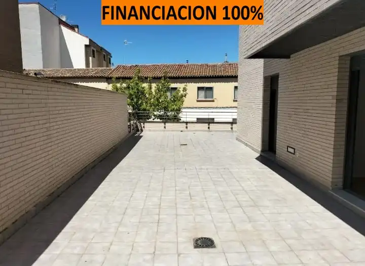 Vista exterior de Piso en venta en Tudela con Aire acondicionado, Calefacción y Terraza